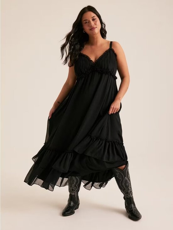 torrid Dresses & Skirts - NWT Torrid Festi Surplice Tiered Maxi Dress